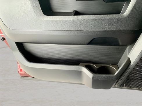 Used 2024 RAM 1500 Classic SLT image 15