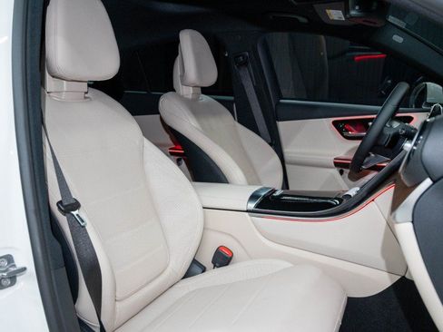 New 2026 Mercedes-Benz GLC 300 4MATIC image 13