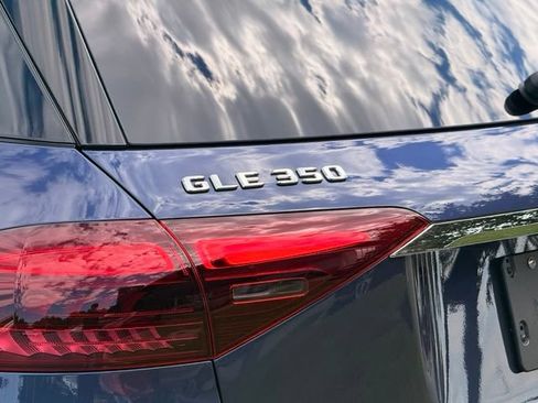 New 2026 Mercedes-Benz GLE 350 4MATIC image 9