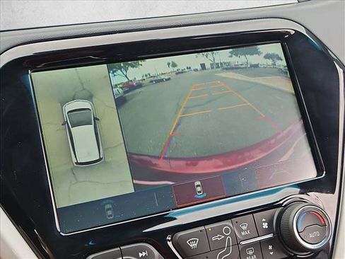 Used 2019 Chevrolet Bolt Premier w/ Infotainment Package FWD image 19