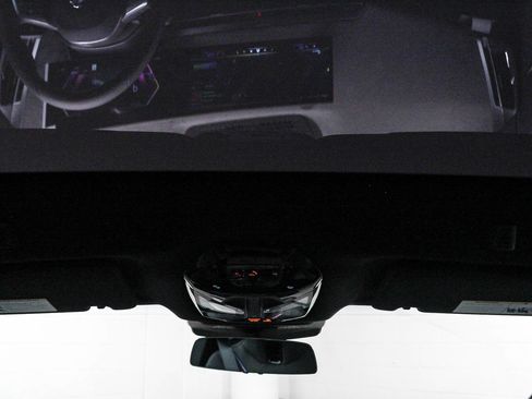 New 2026 BMW iX xDrive60 w/ M Sport Package image 12