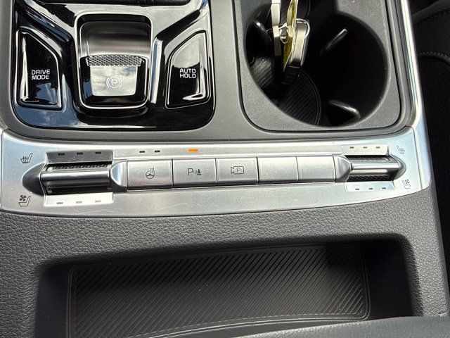 Used 2026 Kia Carnival SX Prestige FWD image 14