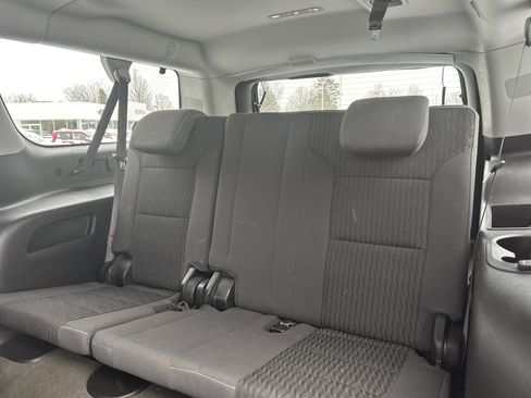 Used 2015 GMC Yukon XL SLE image 12