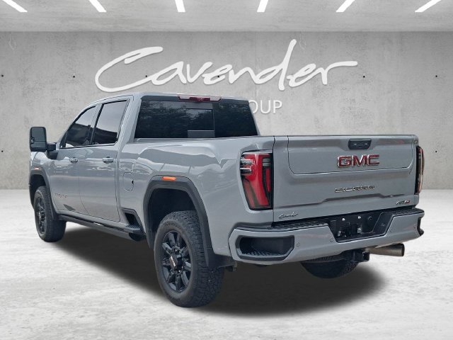 Used 2025 GMC Sierra 2500 AT4 w/ AT4 Premium Plus Package AWD/4WD image 17