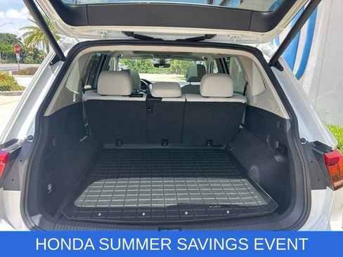 Used 2019 Volkswagen Tiguan SEL Premium AWD/4WD image 8