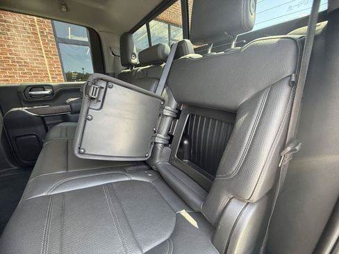 Used 2022 GMC Sierra 2500 Denali w/ Denali Ultimate Package AWD/4WD image 16