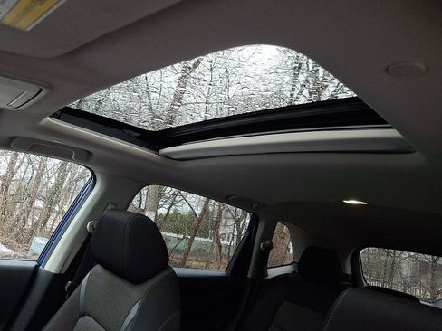 Used 2024 Honda CR-V EX image 14