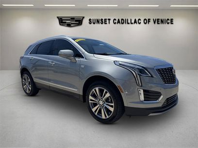 New 2025 Cadillac XT5 Premium Luxury