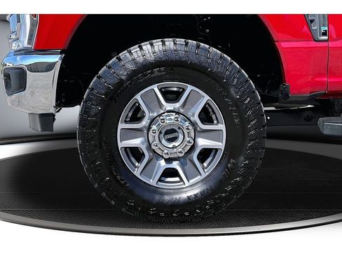 Used 2024 Ford F250 Lariat w/ FX4 Off-Road Package AWD/4WD image 50
