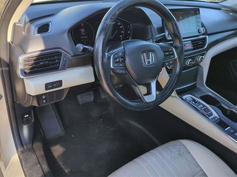 Used 2018 Honda Accord EX-L image 10