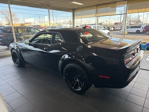 Used 2023 Dodge Challenger R/T Scat Pack image 3