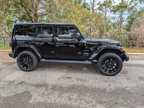 Used 2022 Jeep Wrangler Unlimited Sahara 4xe w/ Cold Weather Group image 10