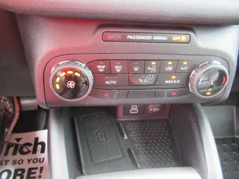 Used 2024 Ford Bronco Sport Big Bend w/ Convenience Package AWD/4WD image 25
