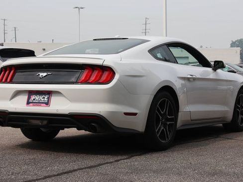 Used 2018 Ford Mustang Coupe w/ Equipment Group 101A RWD image 5