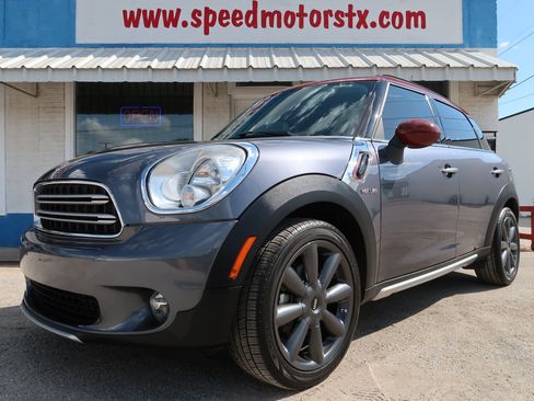 Used 2016 MINI Cooper Countryman FWD image 5