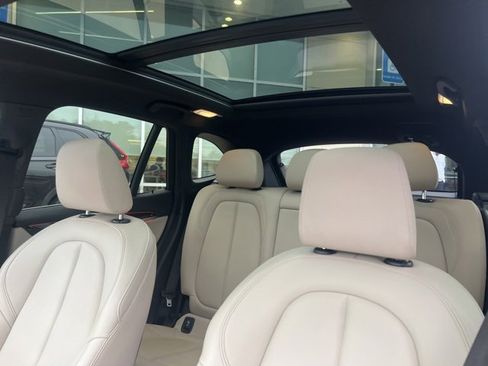 Used 2019 BMW X1 xDrive28i w/ Convenience Package image 15