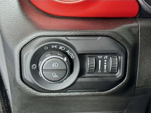 Used 2022 Jeep Gladiator Rubicon w/ Trailer Tow Package image 10