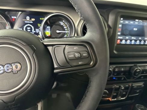 Used 2023 Jeep Wrangler Unlimited w/ Cold Weather Group image 16