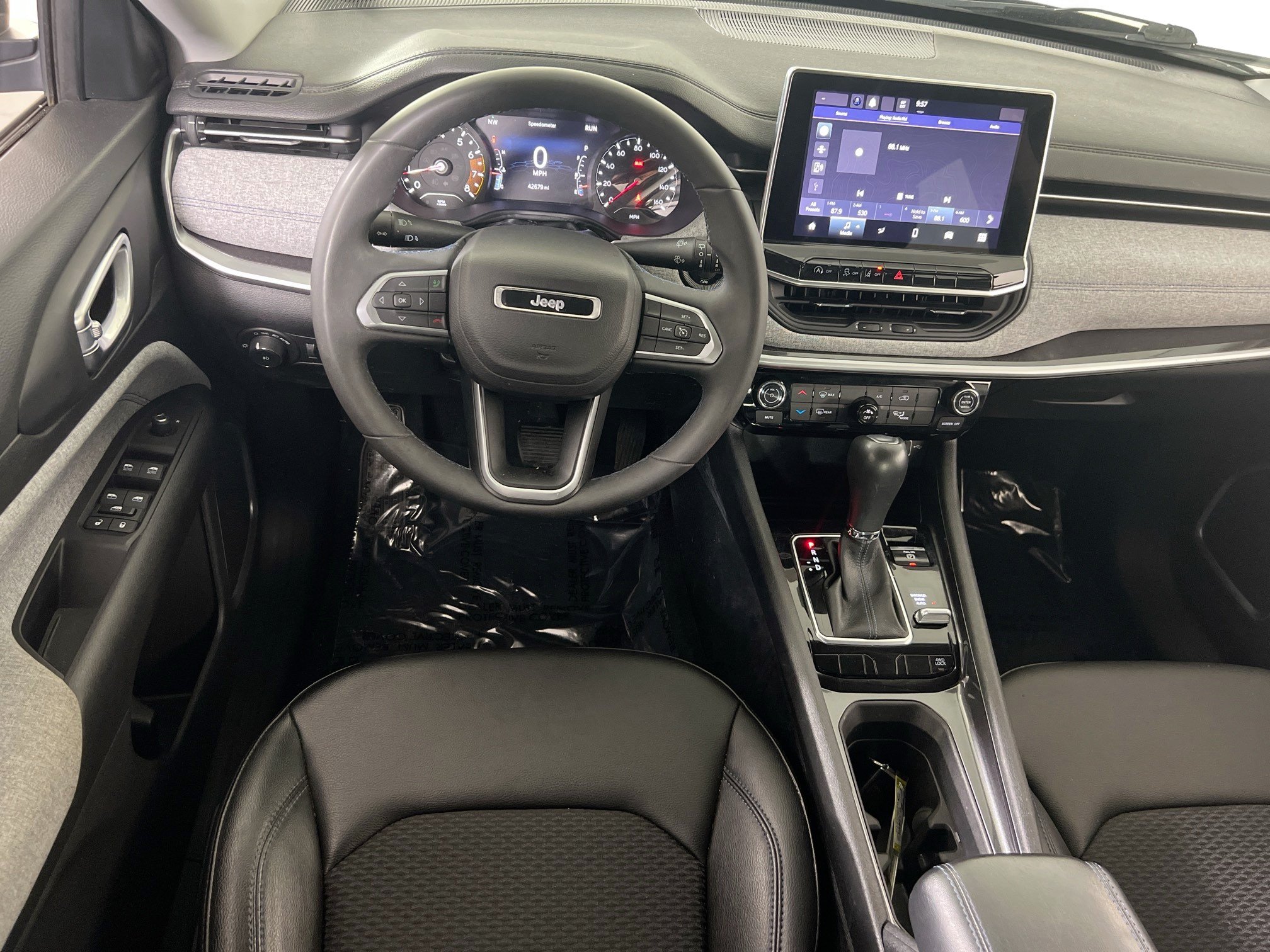 Used 2022 Jeep Compass Latitude AWD/4WD image 20