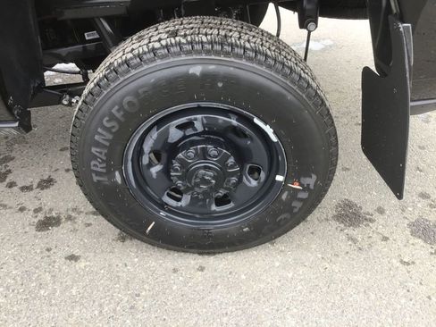 New 2025 RAM 2500 Tradesman image 10