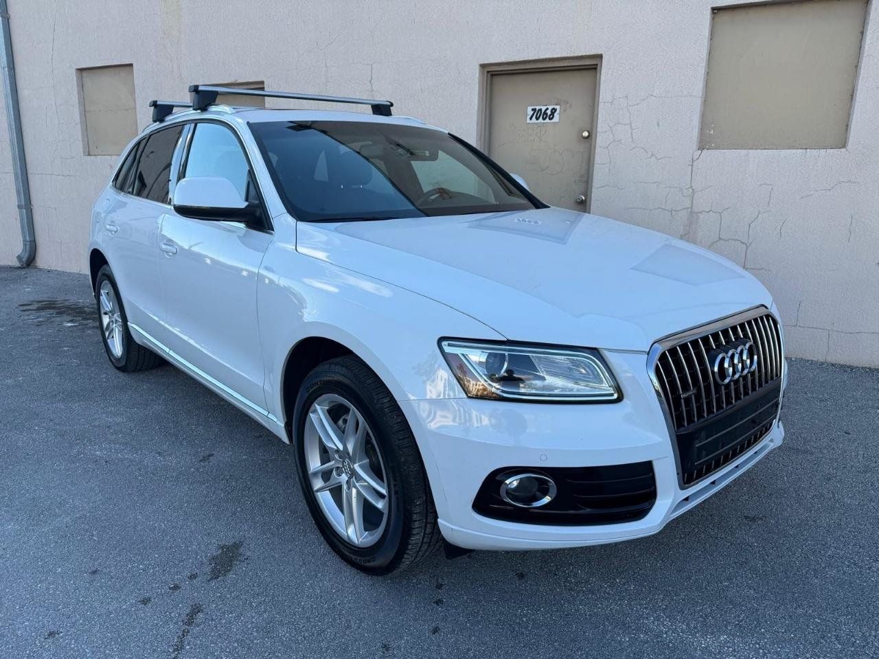 Used 2014 Audi Q5 2.0T Premium Plus w/ Premium Plus Package AWD/4WD image 16