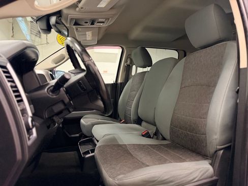 Used 2017 RAM 1500 Big Horn AWD/4WD image 12