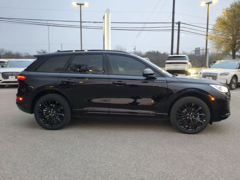 New 2026 Lincoln Corsair Reserve w/ Jet Appearance Package image 2