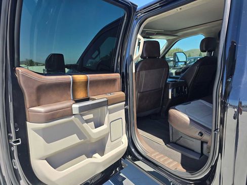 Used 2019 Ford F450 Limited w/ FX4 Off-Road Package image 17