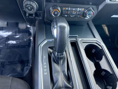 Used 2019 Ford F150 XLT w/ Equipment Group 302A Luxury AWD/4WD image 17