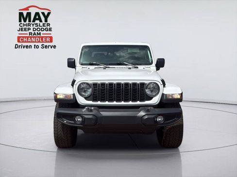 Certified 2025 Jeep Gladiator Sport AWD/4WD image 2