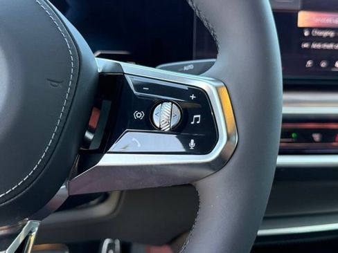New 2026 BMW i7 xDrive60 AWD/4WD image 21