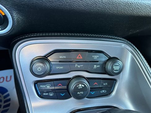 Used 2023 Dodge Challenger GT image 19