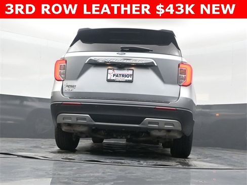 Used 2024 Ford Explorer XLT w/ Equipment Group 202A image 41