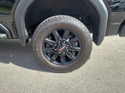 Used 2024 GMC Sierra 3500 AT4 w/ AT4 Premium Plus Package image 27