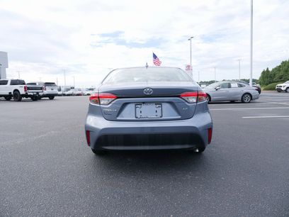 Used 2025 Toyota Corolla LE