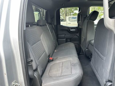 Used 2020 Chevrolet Silverado 1500 LT RWD image 18