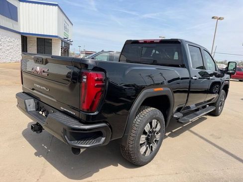 New 2026 GMC Sierra 2500 Denali w/ Denali Reserve Package AWD/4WD image 3