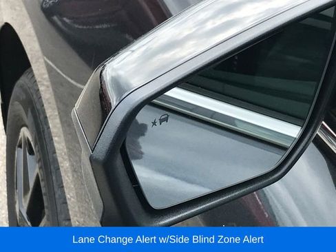 Certified 2023 Chevrolet Equinox LT FWD image 8