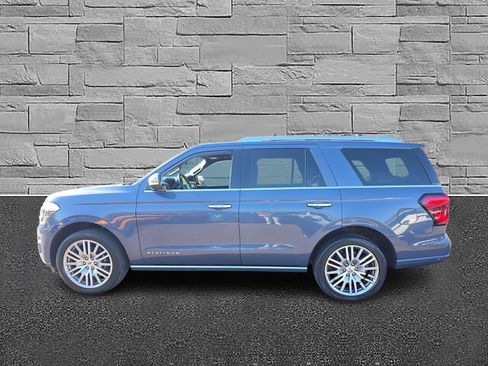 Used 2022 Ford Expedition Platinum AWD/4WD image 6
