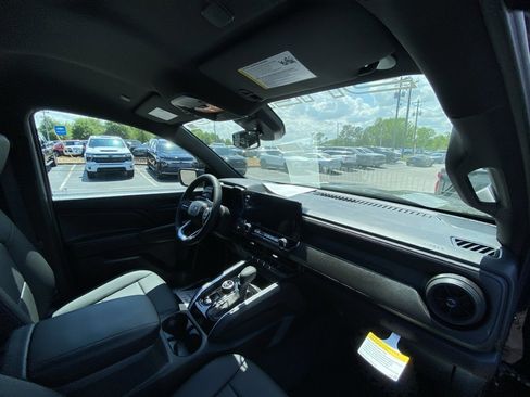 New 2025 Chevrolet Colorado Trail Boss image 23