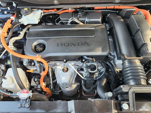 Used 2023 Honda CR-V Sport Touring image 25