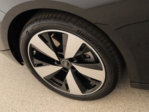 New 2025 Audi A5 2.0T Prestige image 30