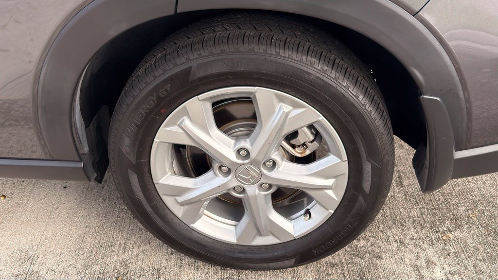 Used 2025 Honda HR-V LX image 12