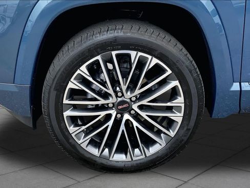 Used 2026 GMC Terrain Denali AWD/4WD image 11