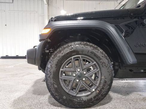 New 2026 Jeep Wrangler Unlimited Sport AWD/4WD image 16