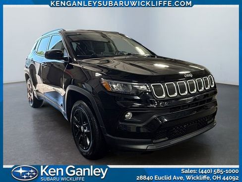 Used 2022 Jeep Compass Latitude AWD/4WD image 7