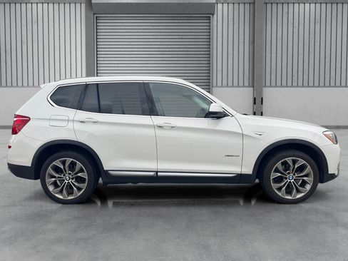 Used 2017 BMW X3 xDrive28i w/ Premium Package image 30