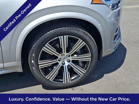 Certified 2023 Volvo XC90 B6 Ultimate w/ Protection Package Premier AWD/4WD image 9