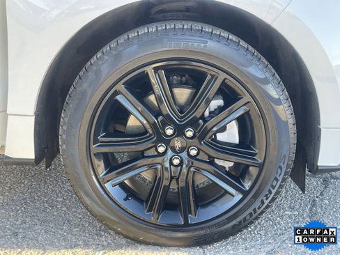 Used 2022 Ford Edge ST-Line image 10