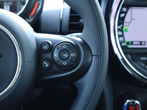 Used 2020 MINI Cooper 4-Door Hardtop FWD image 23